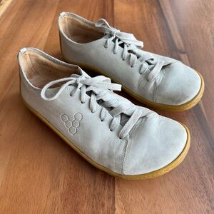 Vivo barefoot Grey Shoes